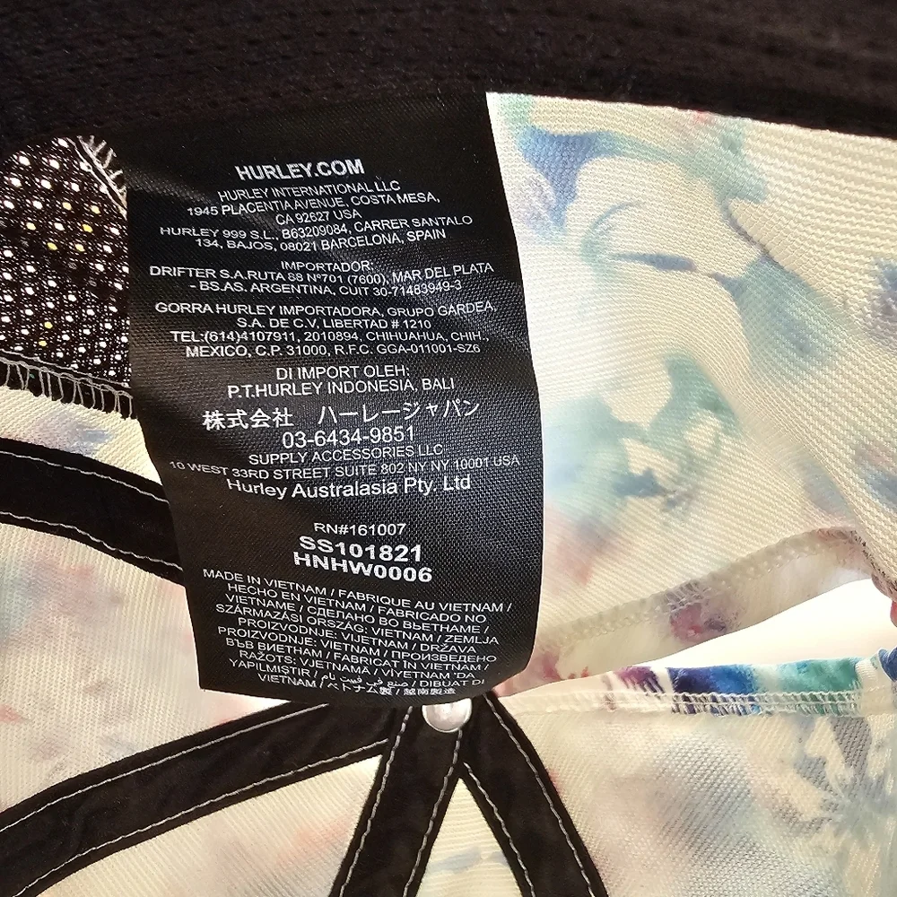 ​Hurley Floral Watercolor Performance Hat Cap
